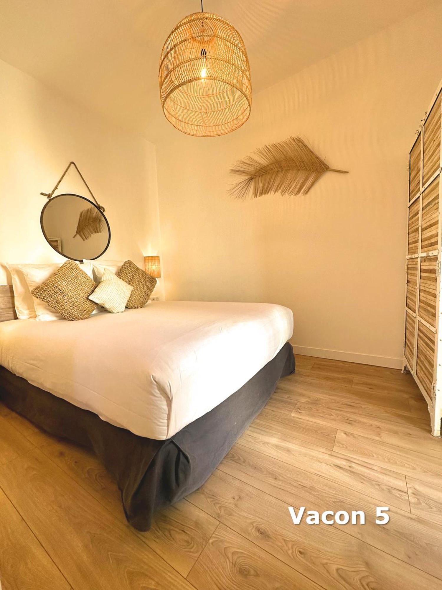 Du Vieux Port 4*